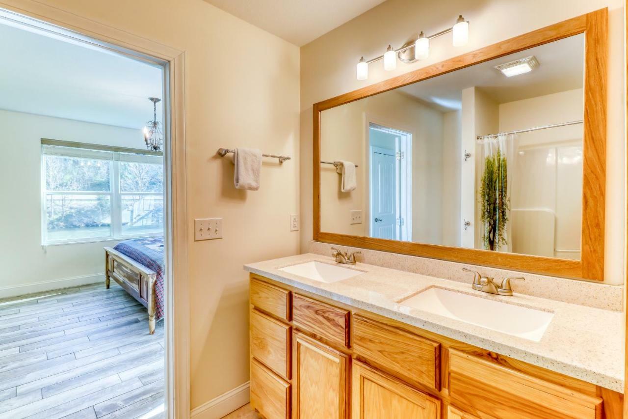 2 Bed 2 Bath Vacation Home In Whittier III Exteriér fotografie